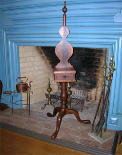 Plan #10 - Queen Anne Candlestand